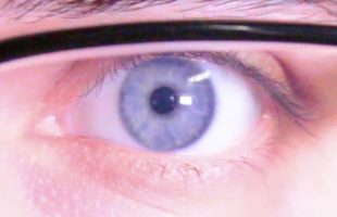 What Is The Resolution Of The Eye?