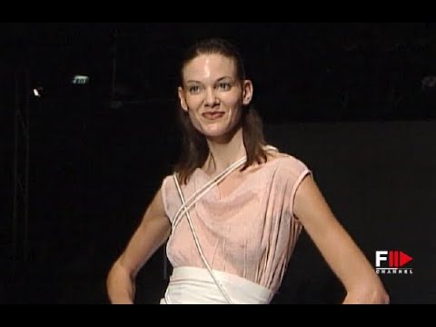RED OR DEAD Spring 1999 London – Fashion Channel