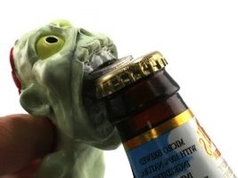 ZOMBIE BOTTLE-OPENER! … LÜT #24