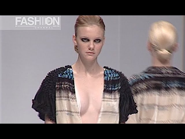 LANCETTI Fall 2004 2005 Paris – Fashion Channel